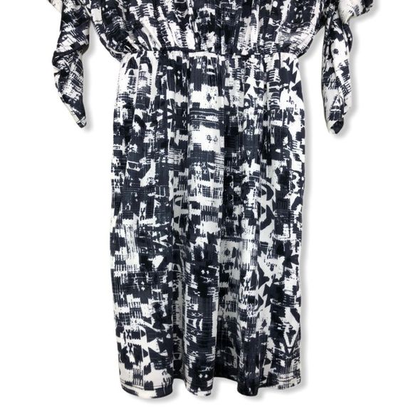 Parker Catalina Mini Dress in Gazette Print Black White size XS Dolman Surplice - Picture 8 of 15